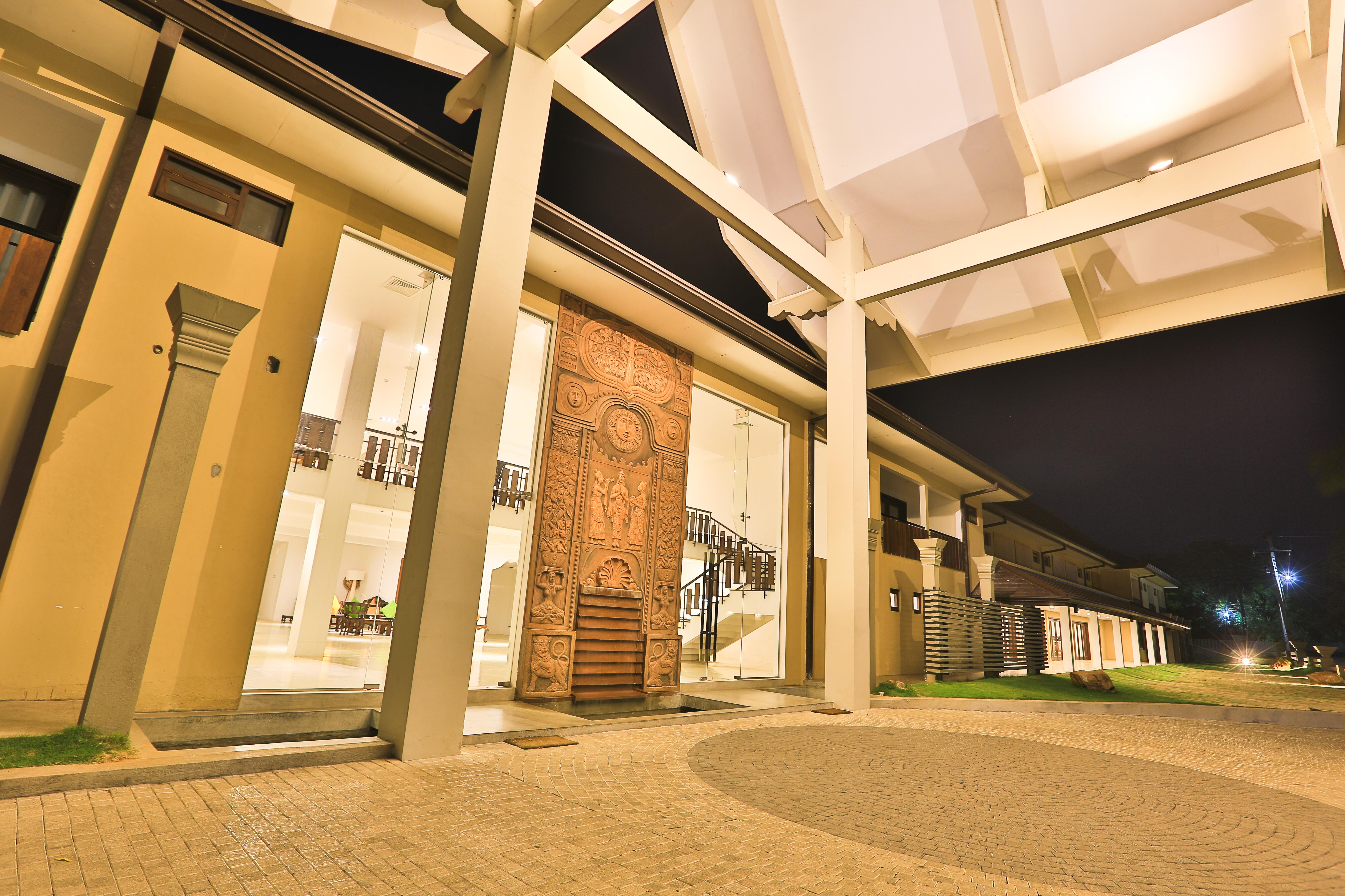 Rajarata Hotel Anuradhapura Exterior foto