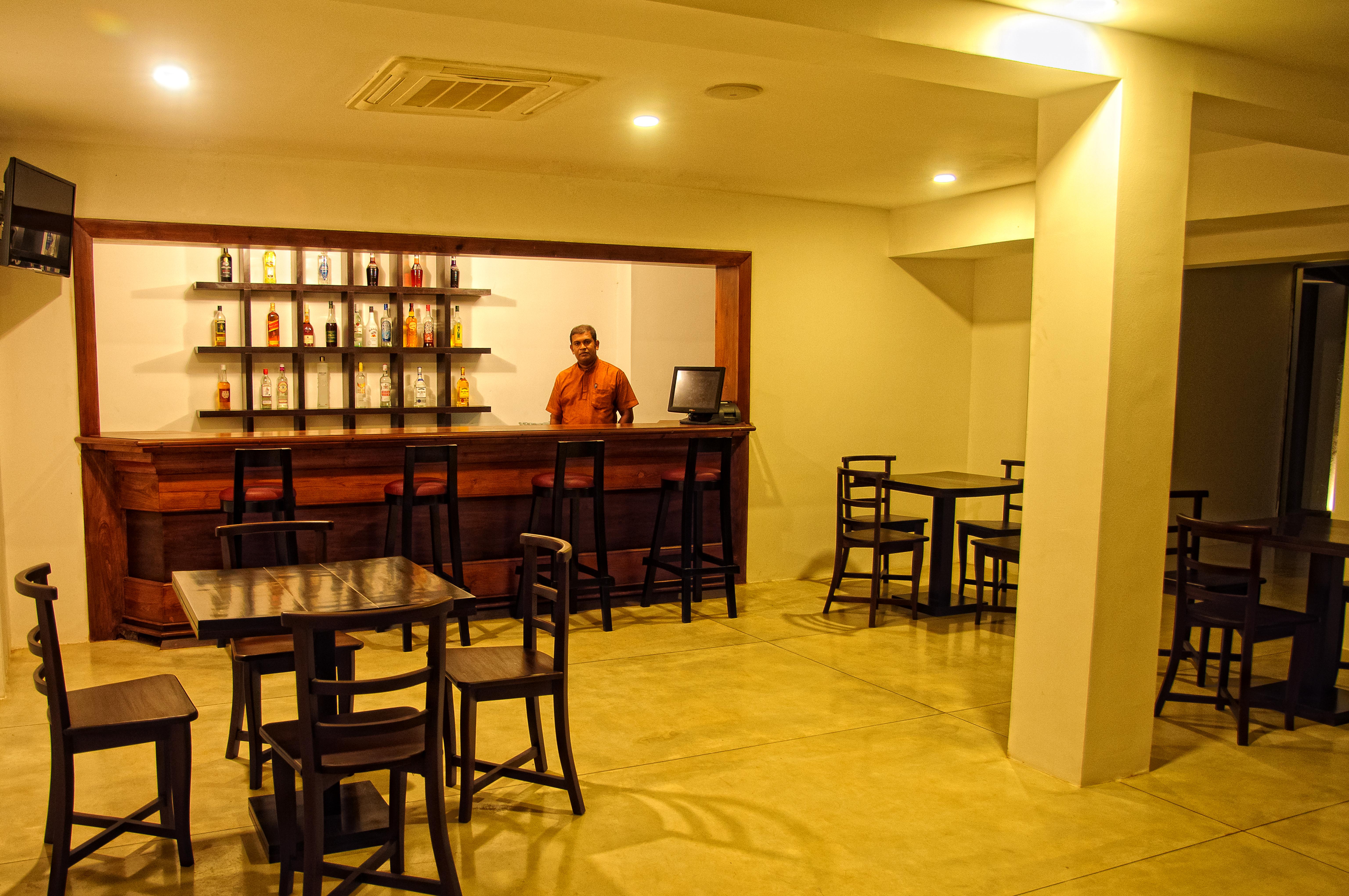 Rajarata Hotel Anuradhapura Exterior foto