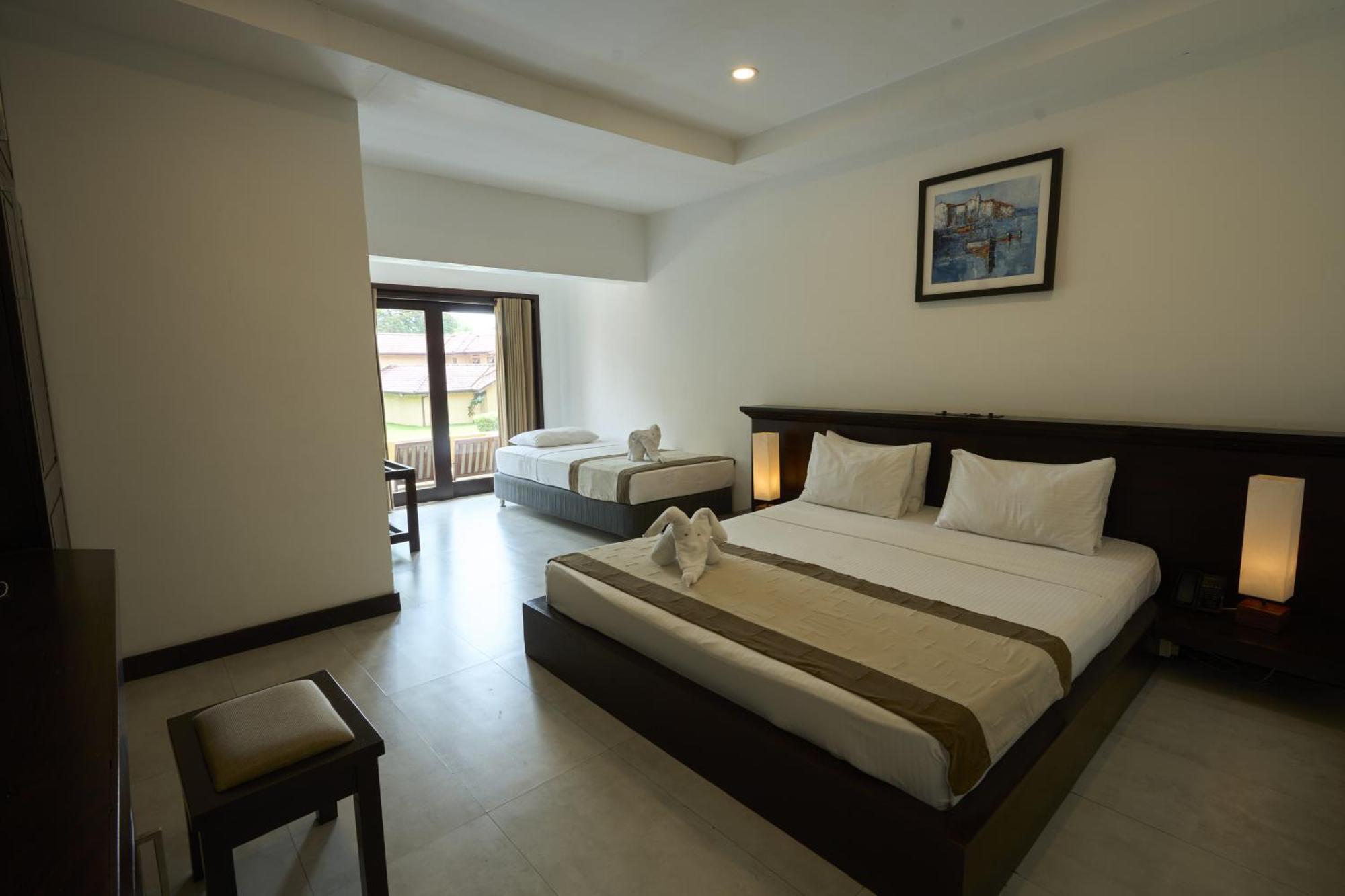 Rajarata Hotel Anuradhapura Exterior foto